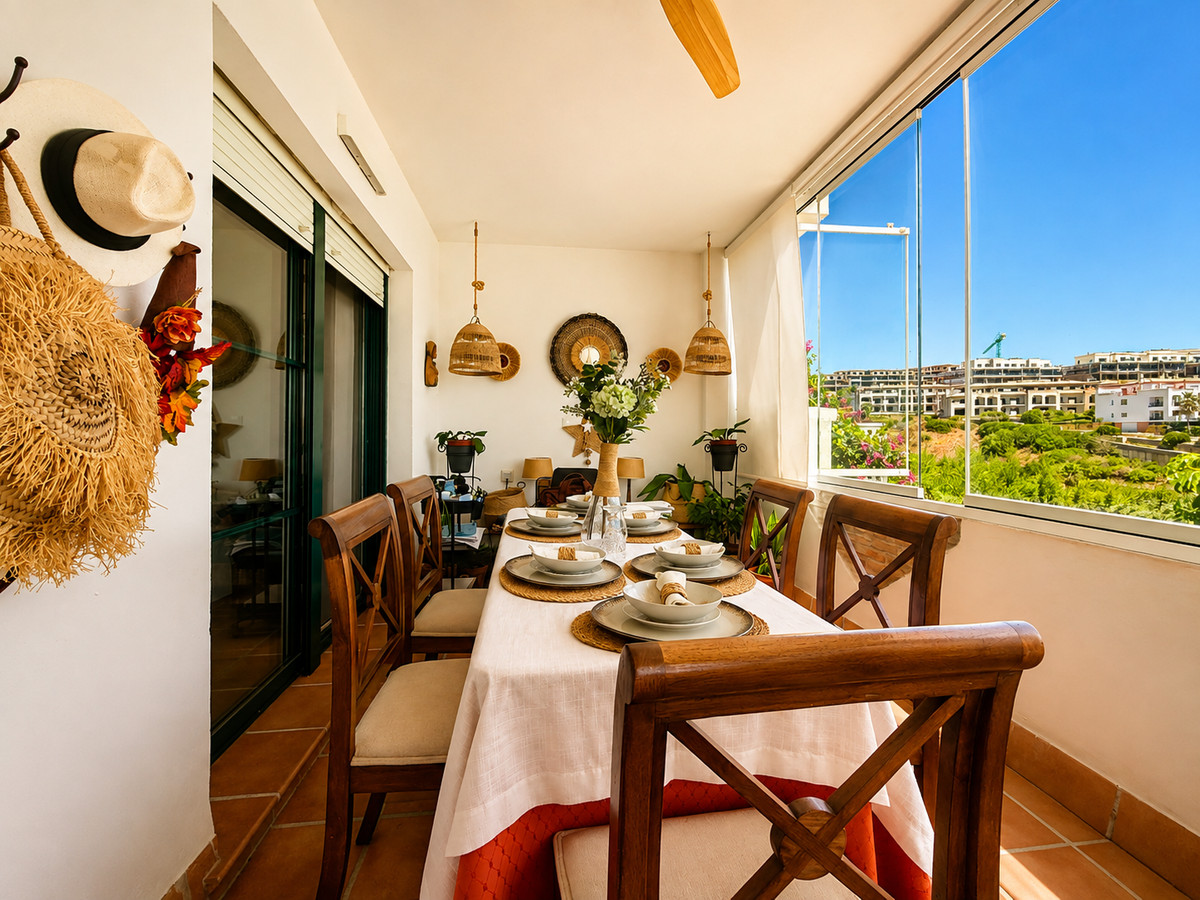 Se vende Apartamento Planta Baja de 3 dormitorios en Costa Del Sol, Cadiz, España