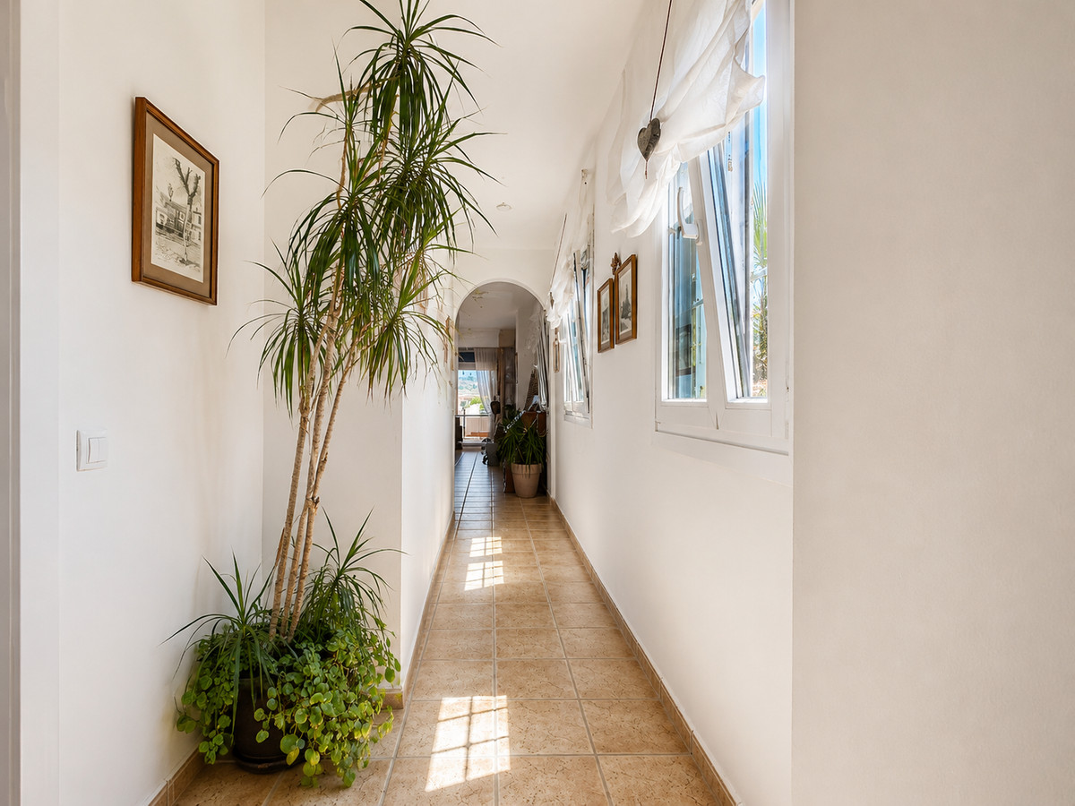 Se vende Apartamento Planta Baja de 3 dormitorios en Costa Del Sol, Cadiz, España