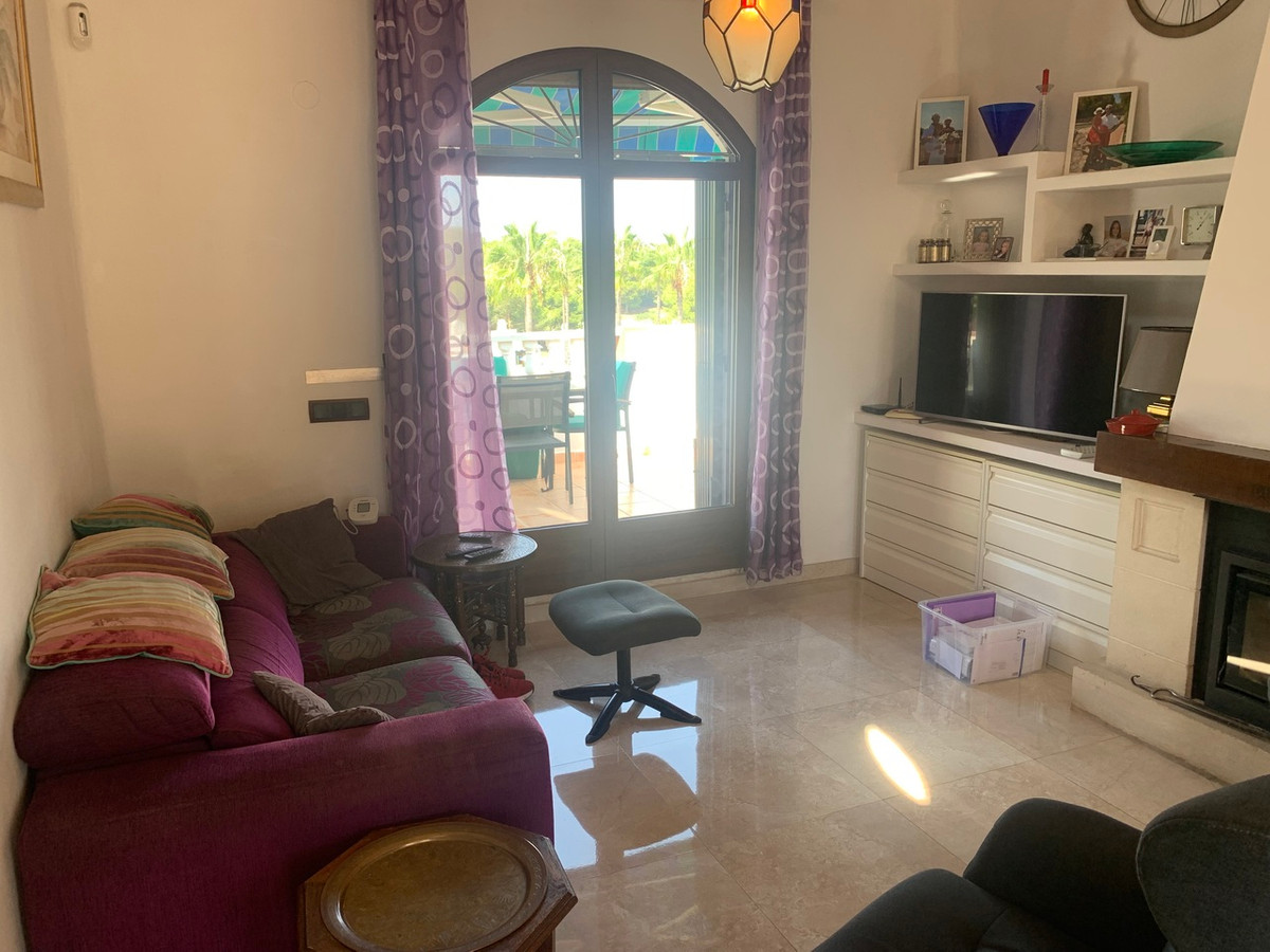 4 Bed Townhouse for sale in Villamartin Costa Blanca, Alicante, Spain