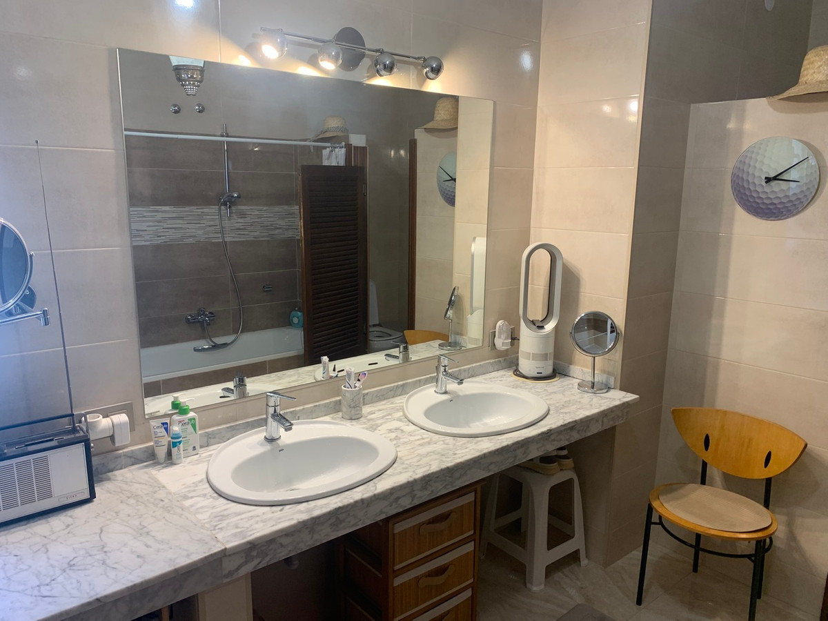 4 Bed Townhouse for sale in Villamartin Costa Blanca, Alicante, Spain