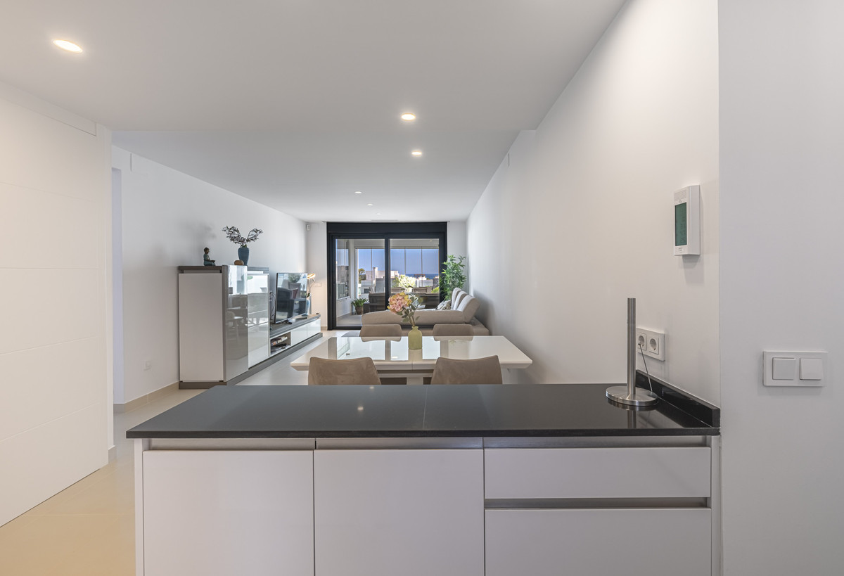 3 Bed Apartment for sale in Estepona Costa Del Sol, Málaga, Spain