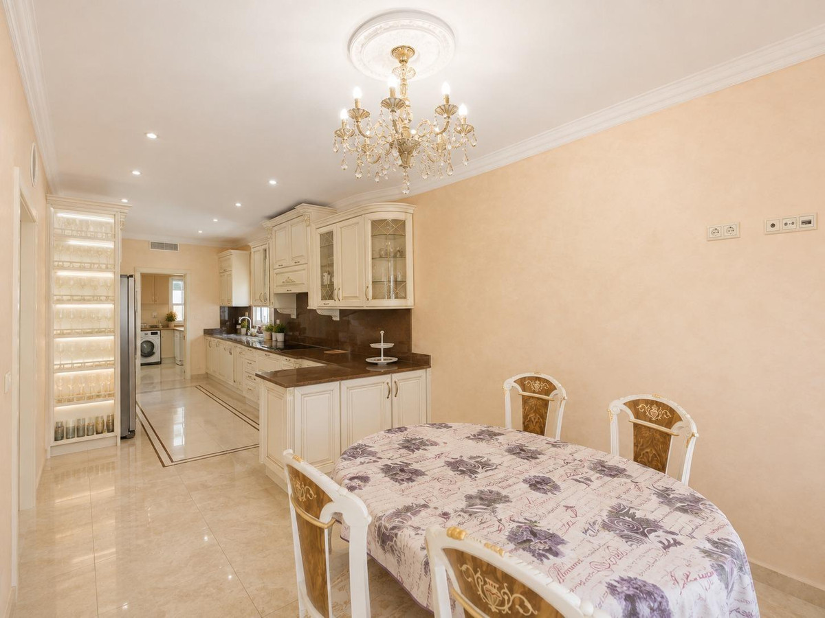 12 Bed Townhouse for sale in Cabo Roig Costa Blanca, Alicante, Spain