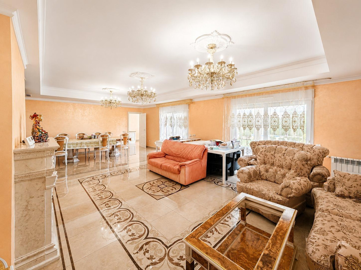 12 Bed Townhouse for sale in Cabo Roig Costa Blanca, Alicante, Spain