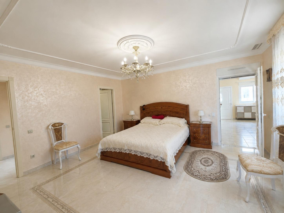 12 Bed Townhouse for sale in Cabo Roig Costa Blanca, Alicante, Spain