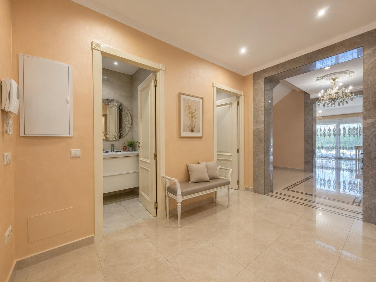 12 Bed Townhouse for sale in Cabo Roig Costa Blanca, Alicante, Spain