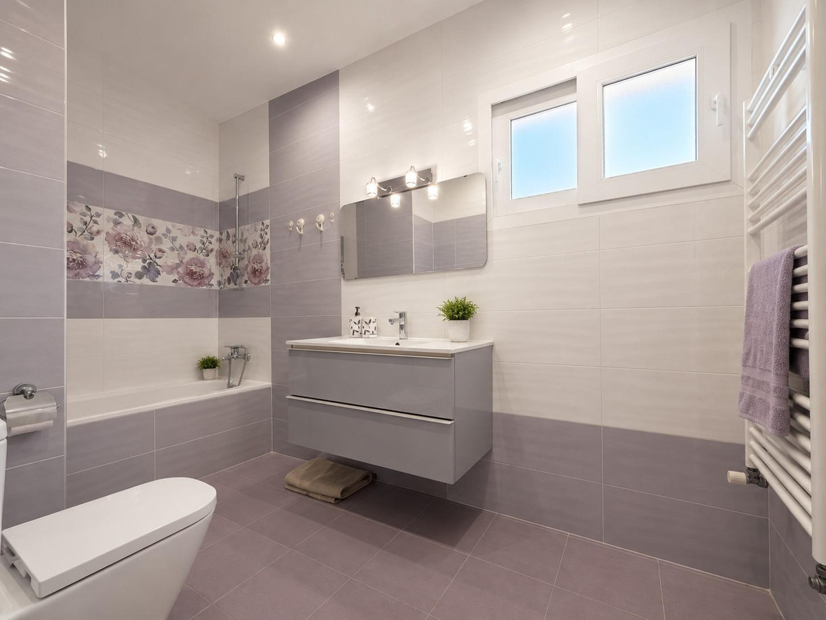 12 Bed Townhouse for sale in Cabo Roig Costa Blanca, Alicante, Spain