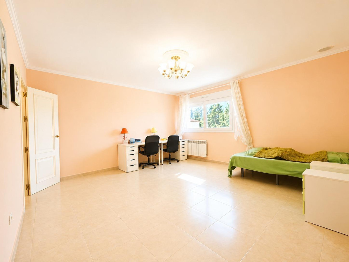 12 Bed Townhouse for sale in Cabo Roig Costa Blanca, Alicante, Spain