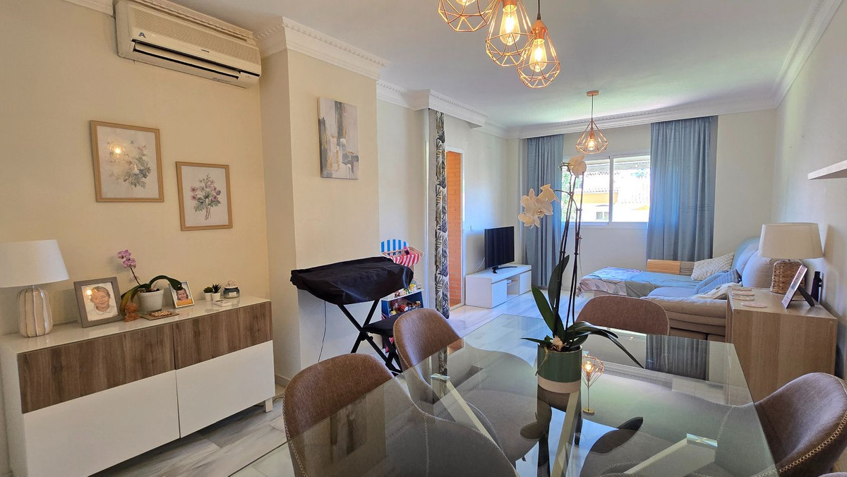 Se vende Apartamento Planta Baja de 3 dormitorios en Costa Del Sol, Málaga, España