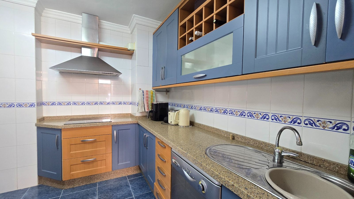 Se vende Apartamento Planta Baja de 3 dormitorios en Costa Del Sol, Málaga, España