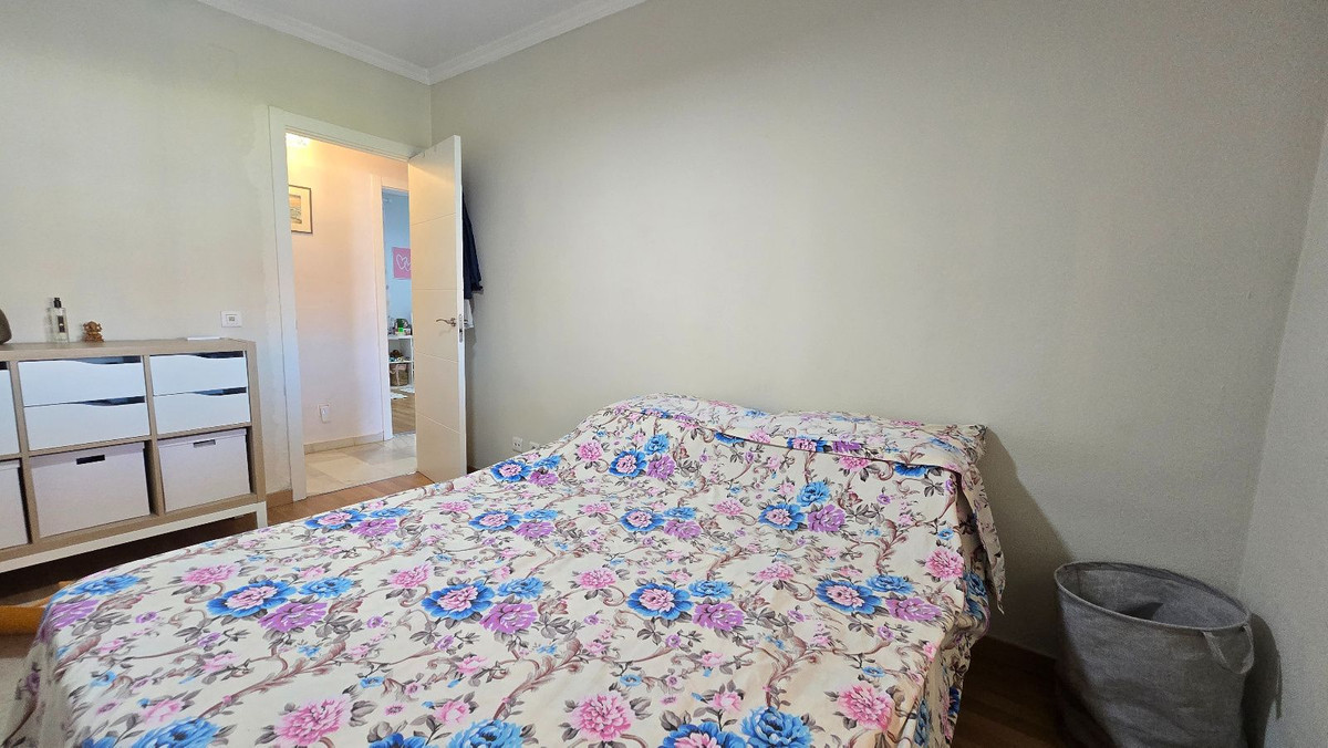 Se vende Apartamento Planta Baja de 3 dormitorios en Costa Del Sol, Málaga, España