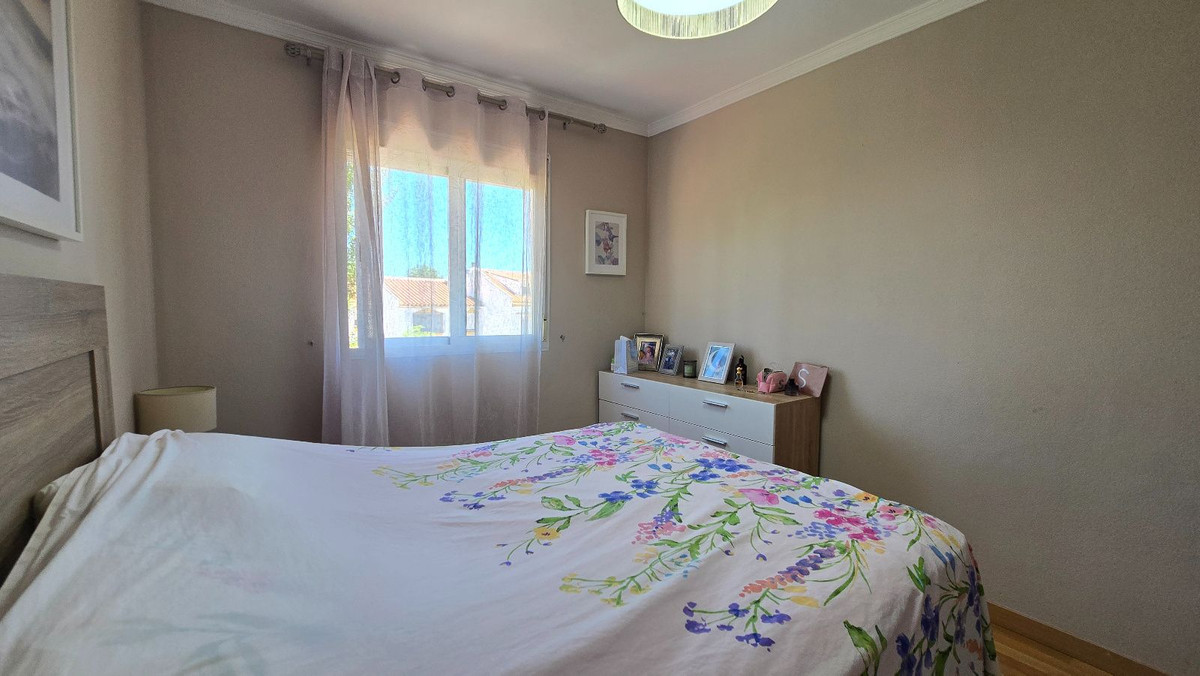 Se vende Apartamento Planta Baja de 3 dormitorios en Costa Del Sol, Málaga, España