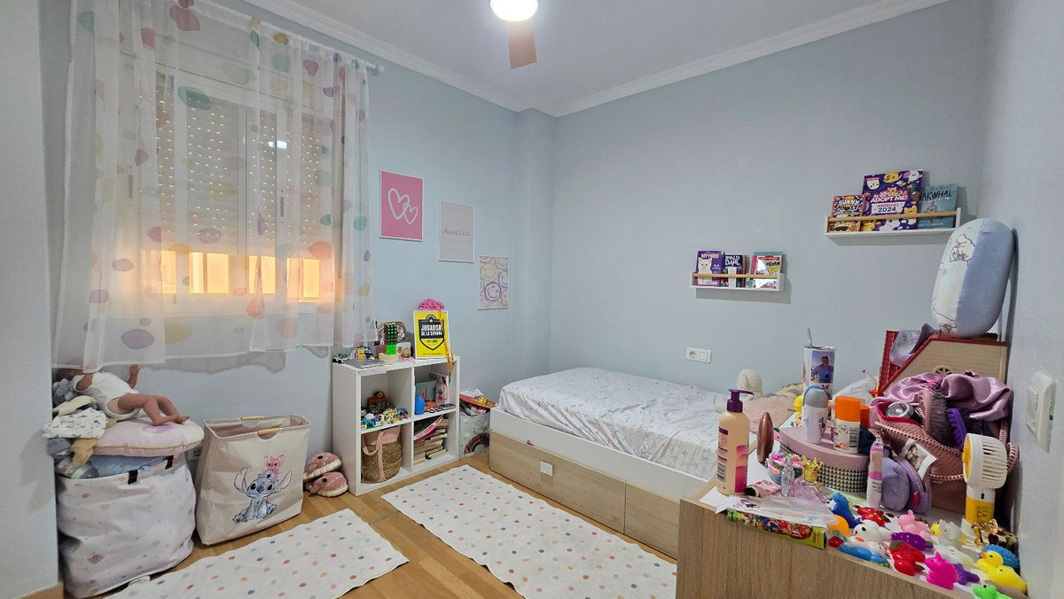 Se vende Apartamento Planta Baja de 3 dormitorios en Costa Del Sol, Málaga, España