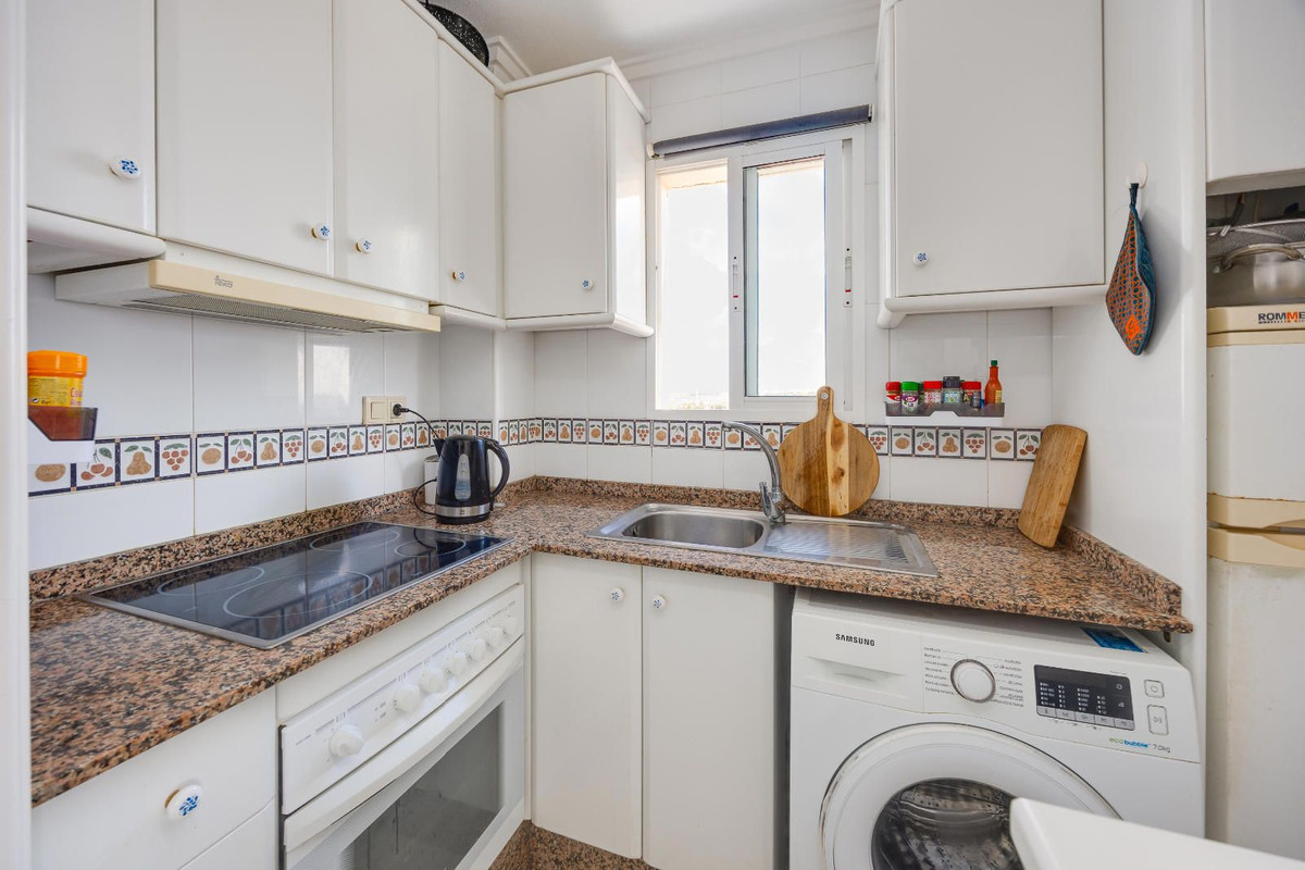 2 Bed Apartment for sale in Torrevieja Costa Blanca, Alicante, Spain