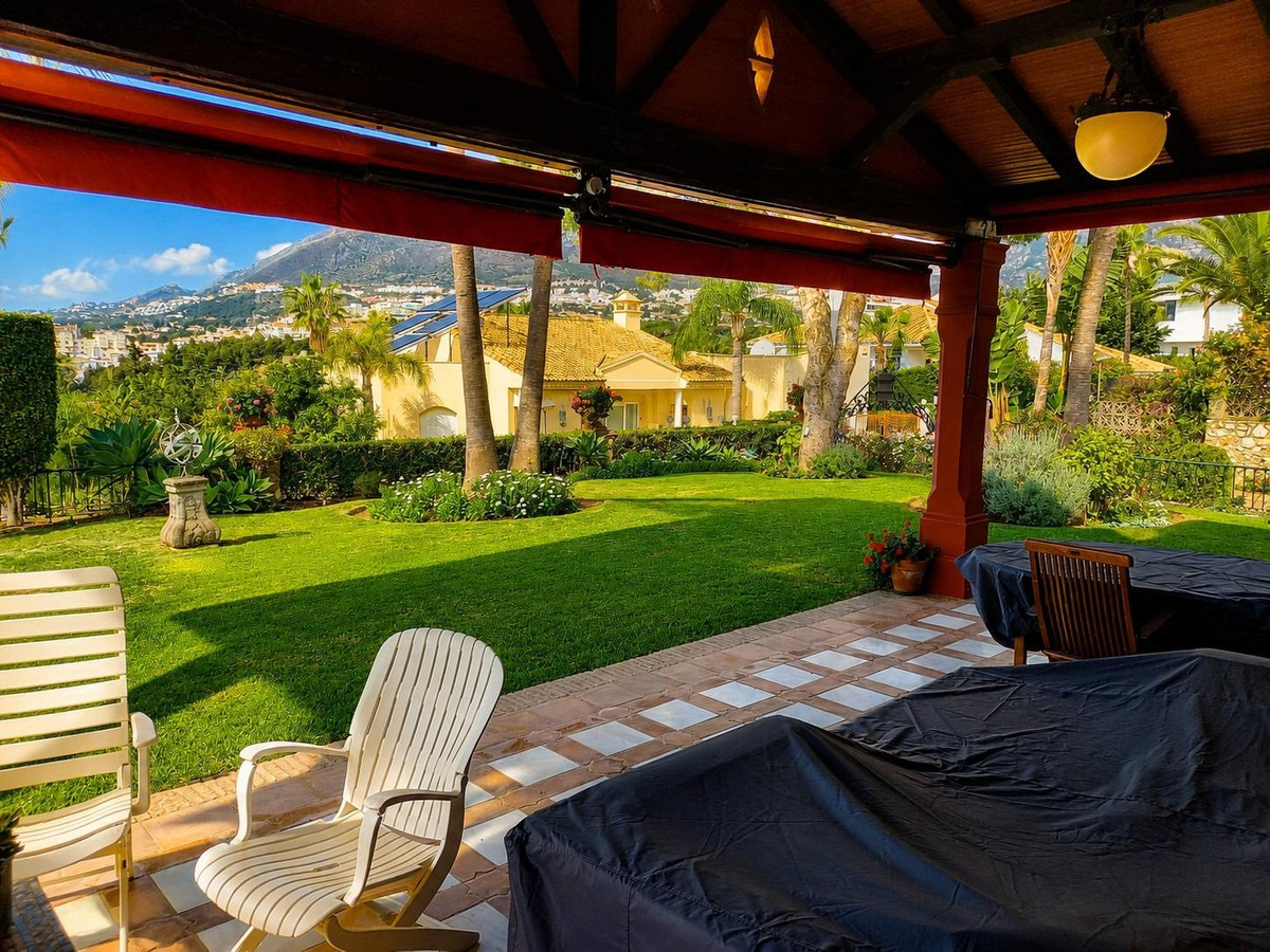 8 Bed Townhouse for sale in Torrequebrada Costa Del Sol, Málaga, Spain