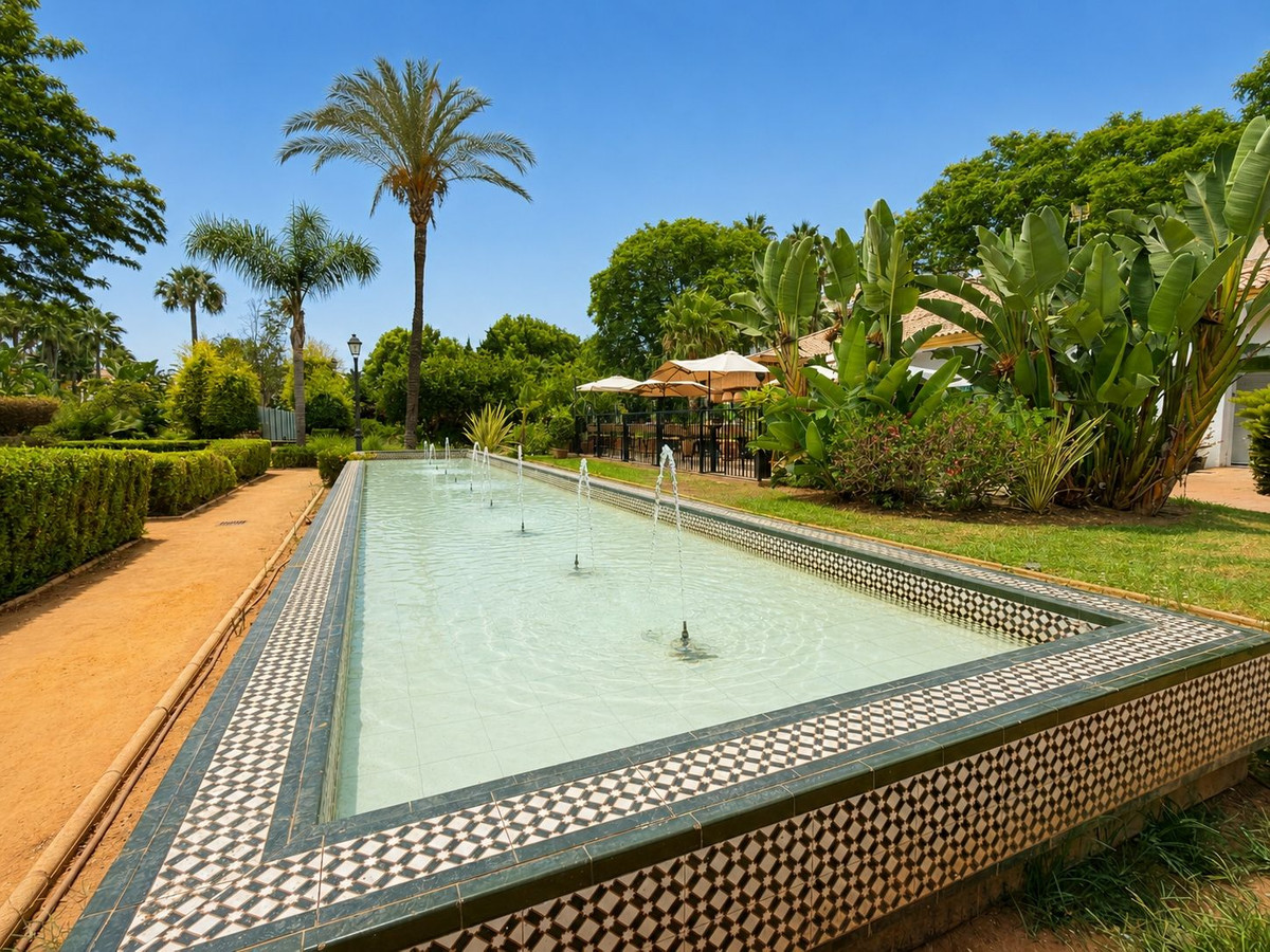 Se vende Apartamento Planta Media de 2 dormitorios en Costa Del Sol, Málaga, España