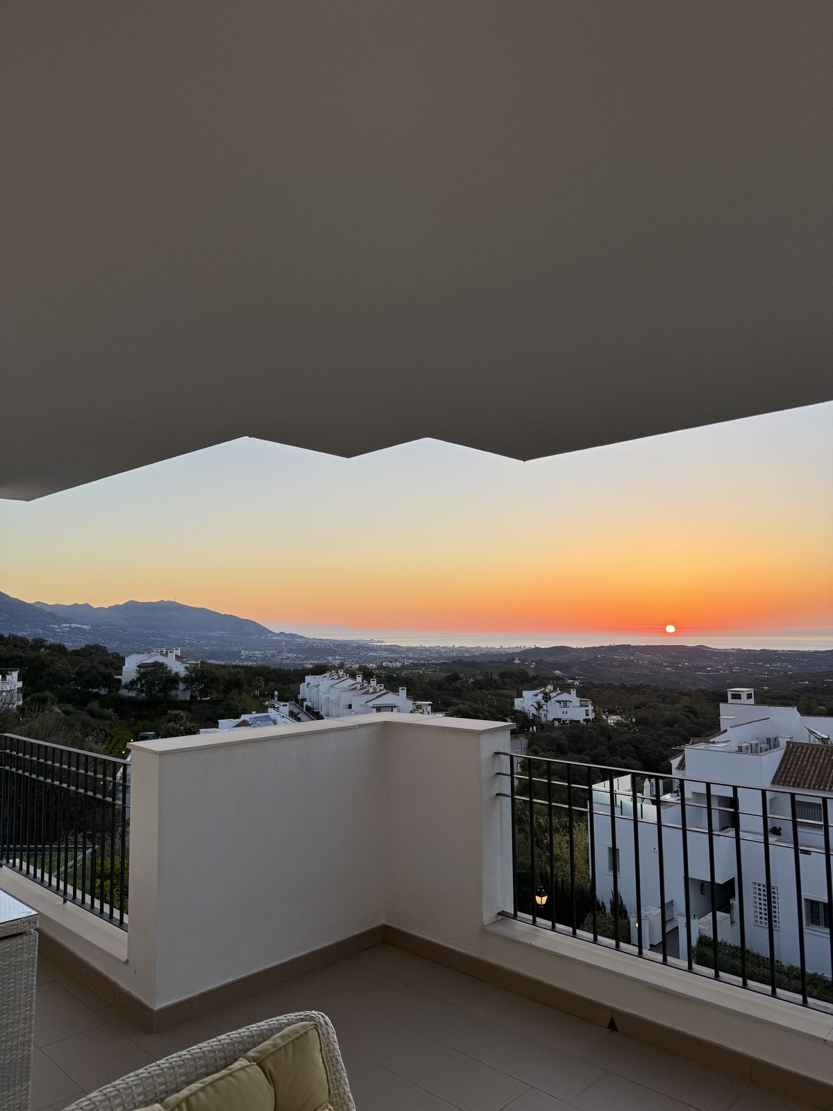 Se vende Apartamento Planta Media de 3 dormitorios en Costa Del Sol, Málaga, España