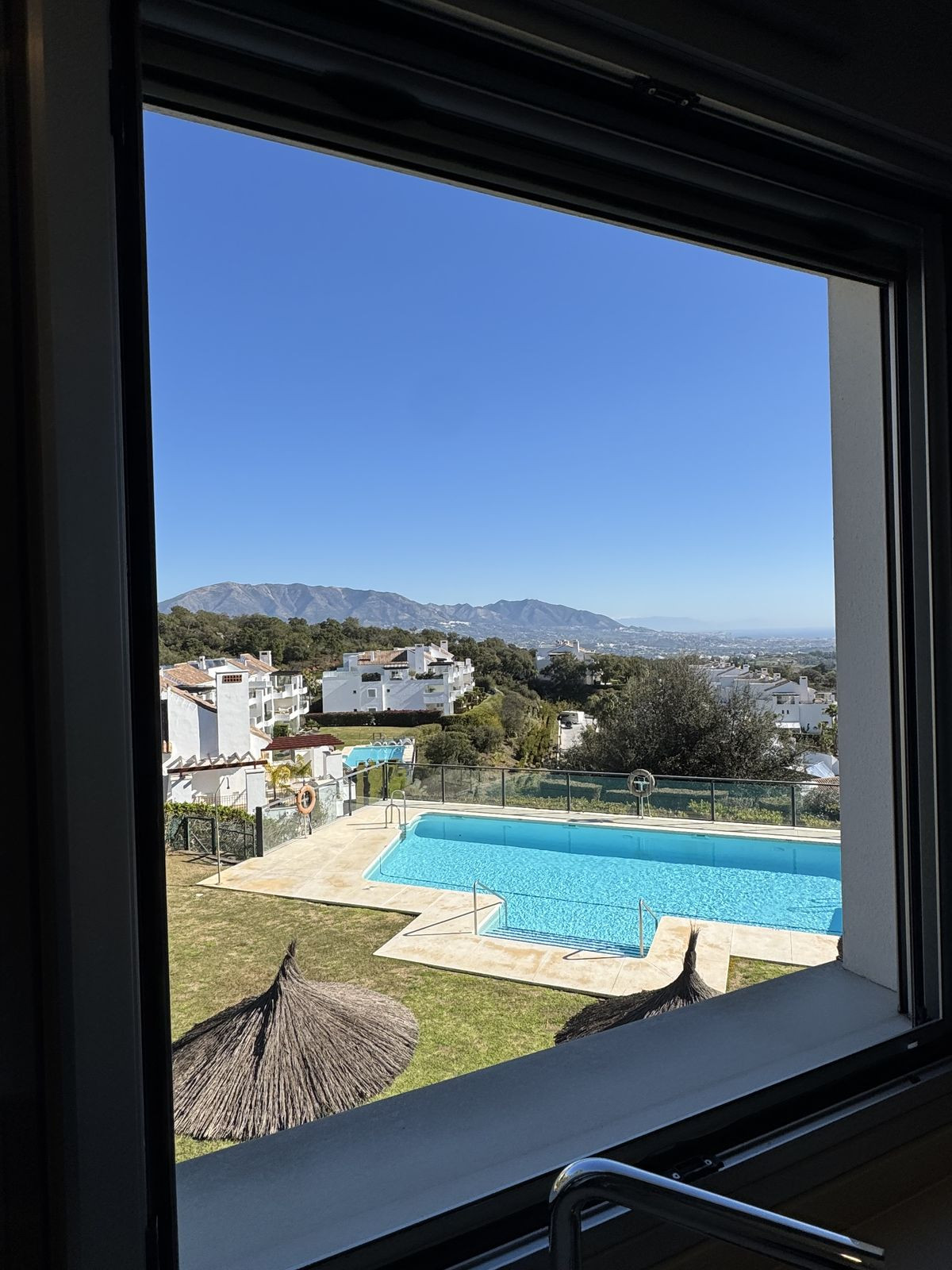Se vende Apartamento Planta Media de 3 dormitorios en Costa Del Sol, Málaga, España