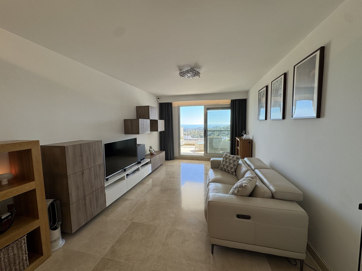 Se vende Apartamento Planta Media de 3 dormitorios en Costa Del Sol, Málaga, España