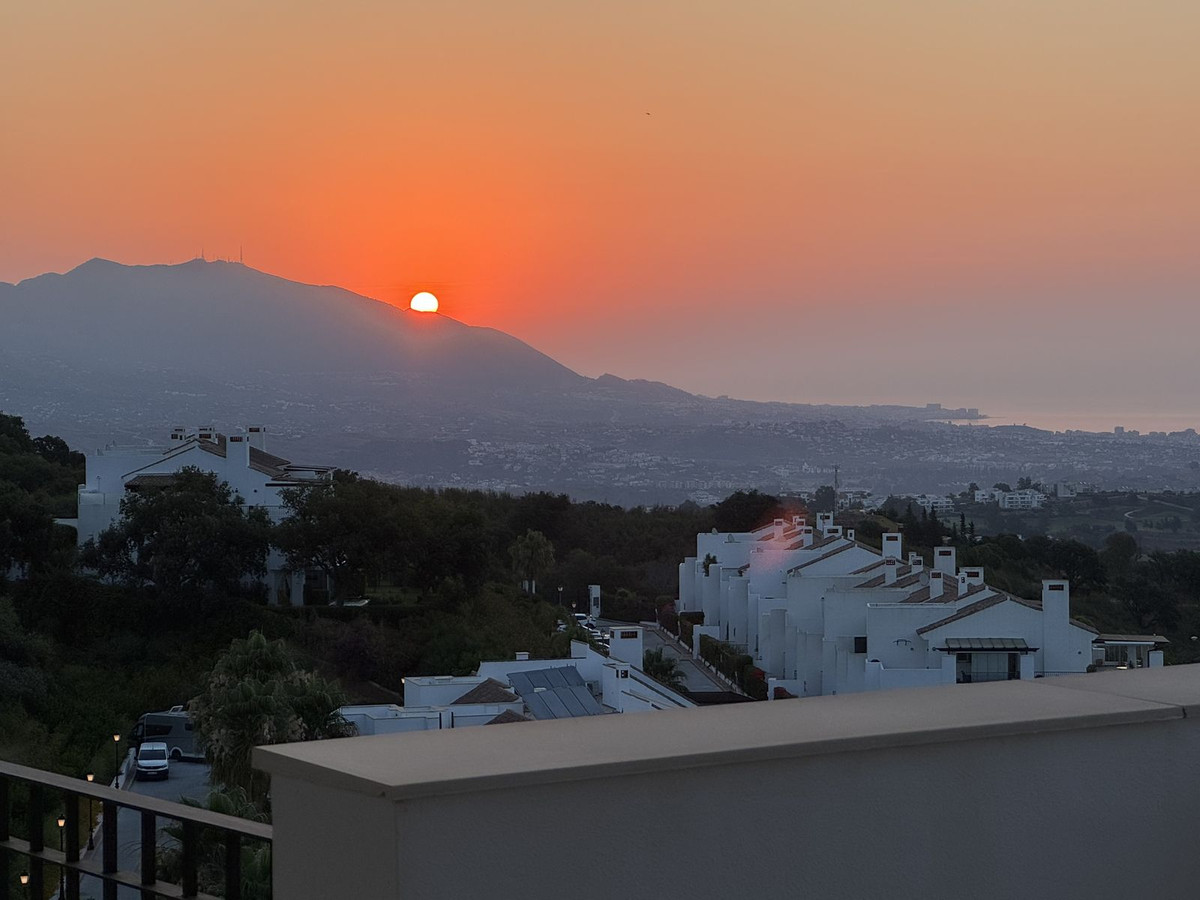 Se vende Apartamento Planta Media de 3 dormitorios en Costa Del Sol, Málaga, España