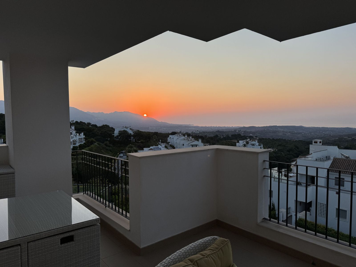Se vende Apartamento Planta Media de 3 dormitorios en Costa Del Sol, Málaga, España