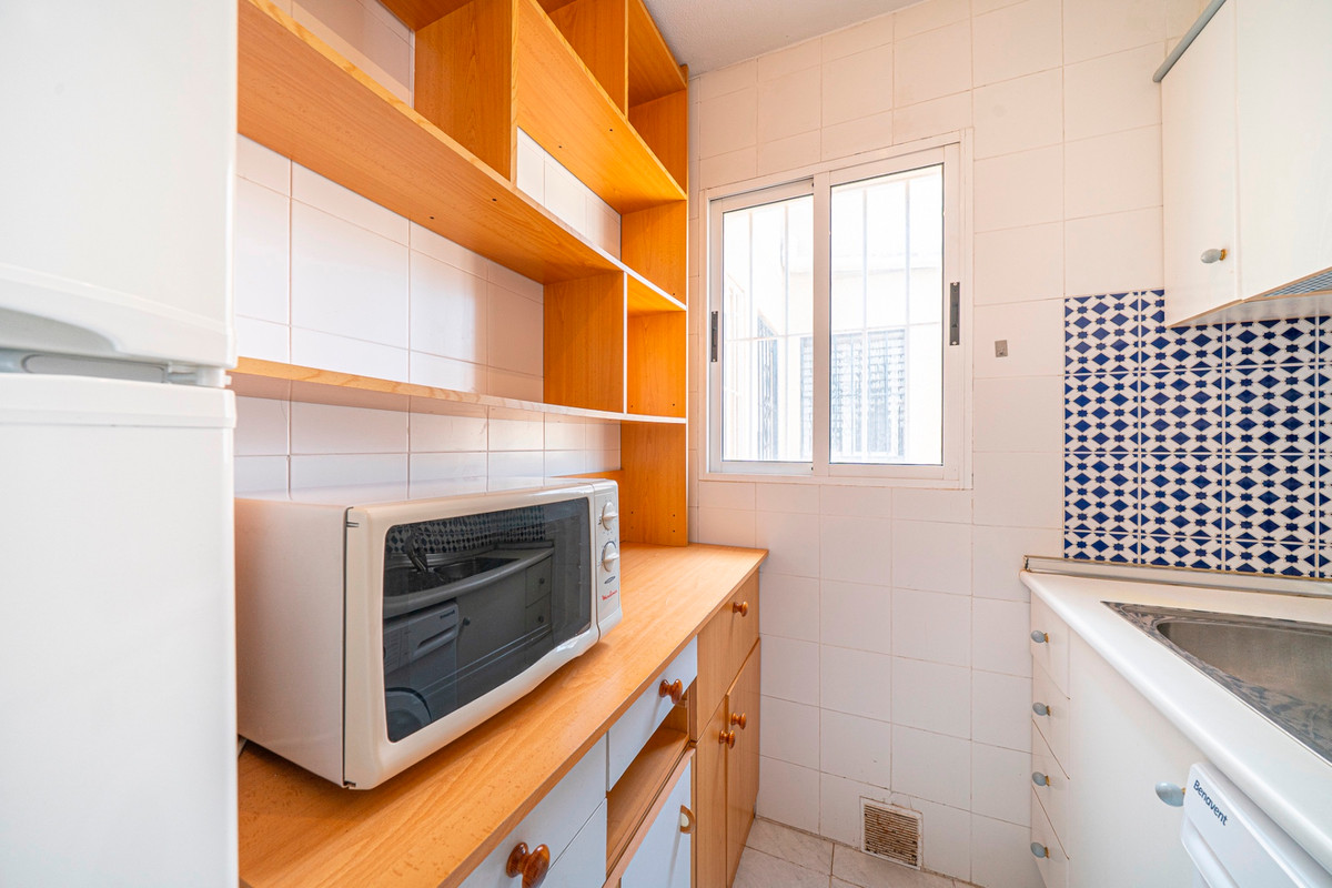 2 Bed Apartment for sale in Torrevieja Costa Blanca, Alicante, Spain