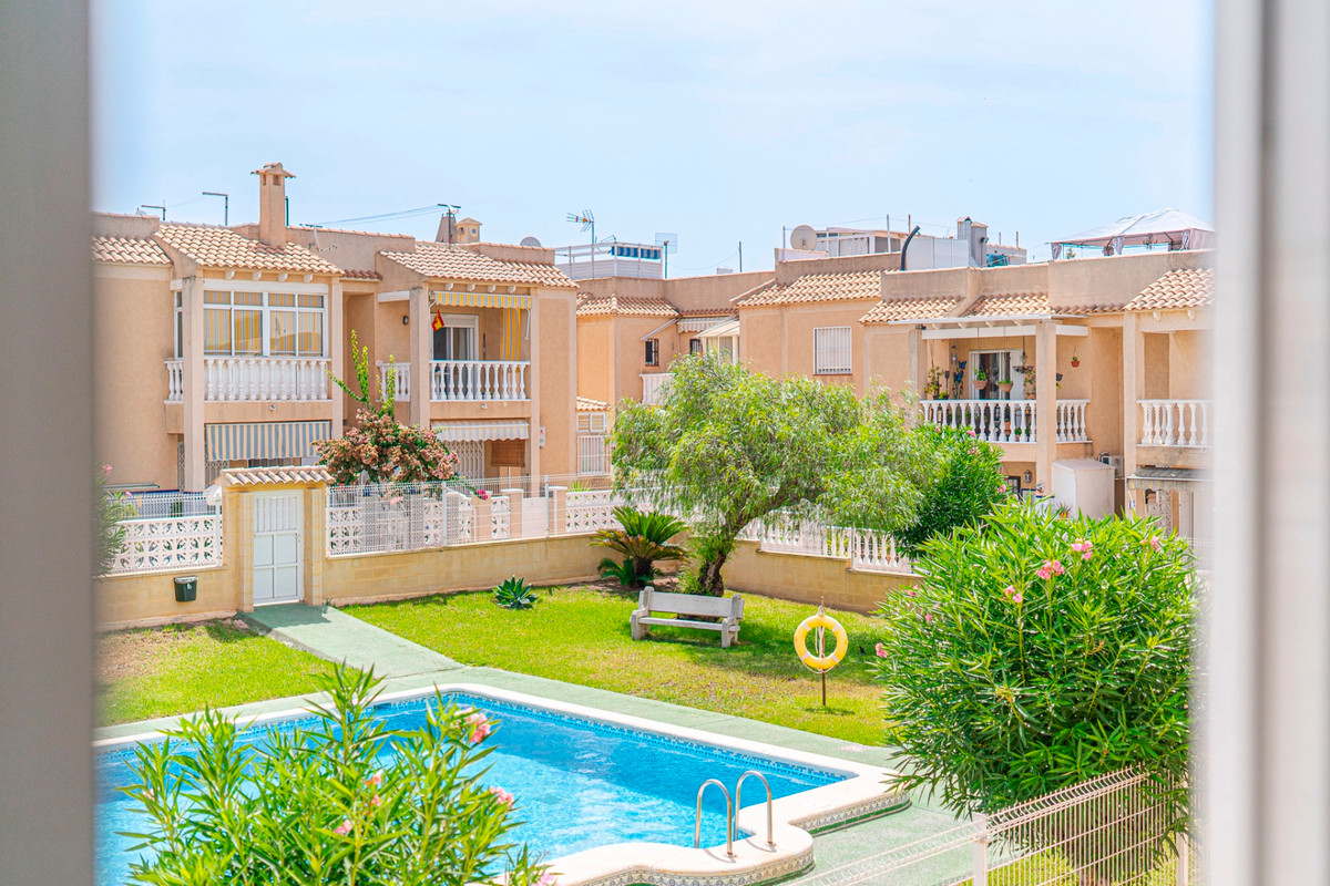 2 Bed Apartment for sale in Torrevieja Costa Blanca, Alicante, Spain