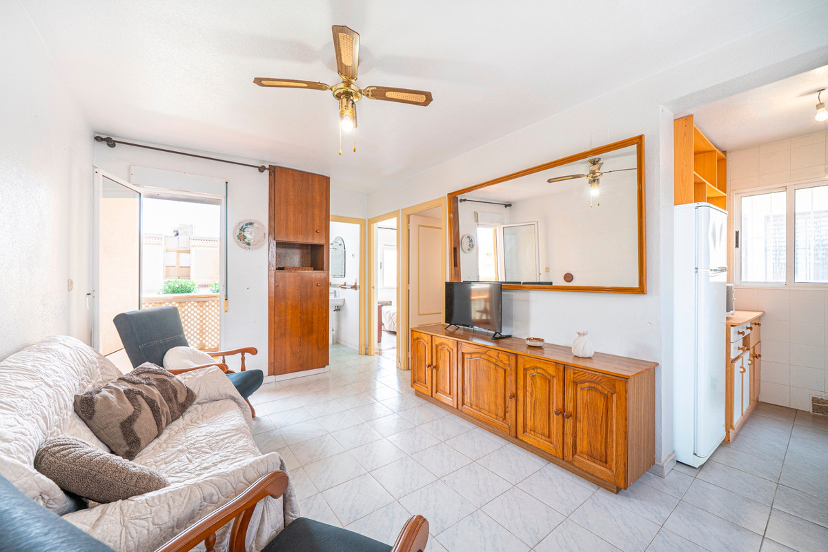 2 Bed Apartment for sale in Torrevieja Costa Blanca, Alicante, Spain