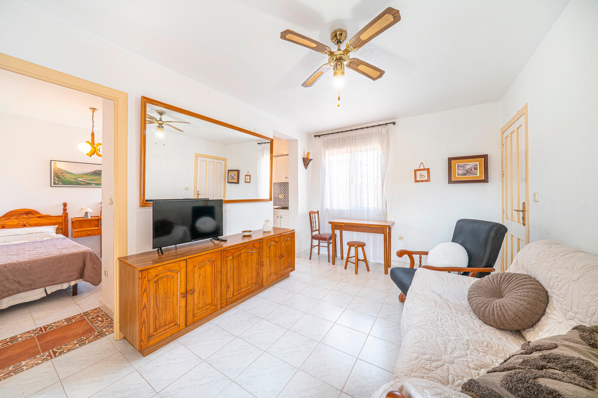 2 Bed Apartment for sale in Torrevieja Costa Blanca, Alicante, Spain