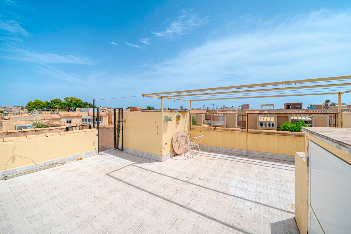 2 Bed Apartment for sale in Torrevieja Costa Blanca, Alicante, Spain