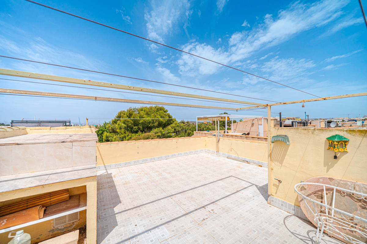 2 Bed Apartment for sale in Torrevieja Costa Blanca, Alicante, Spain