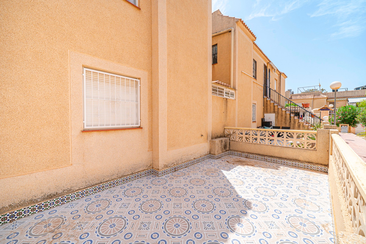 2 Bed Apartment for sale in Torrevieja Costa Blanca, Alicante, Spain