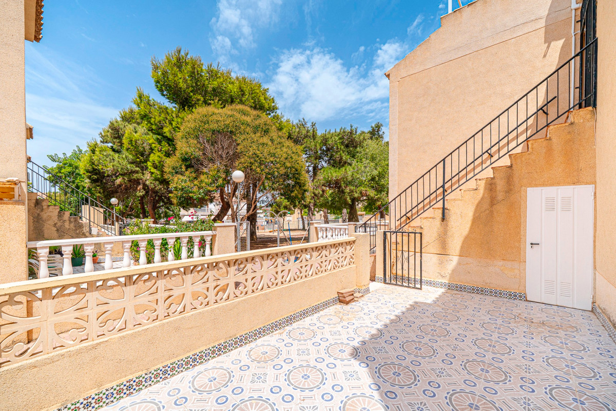 2 Bed Apartment for sale in Torrevieja Costa Blanca, Alicante, Spain