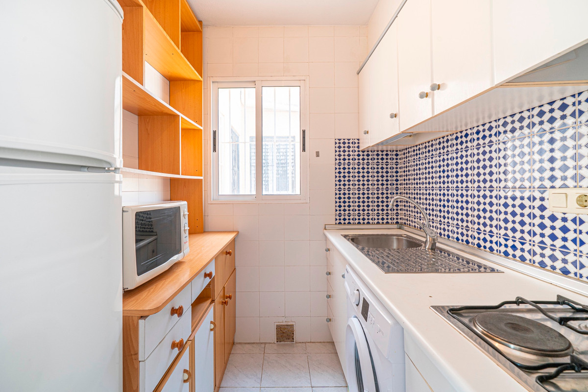2 Bed Apartment for sale in Torrevieja Costa Blanca, Alicante, Spain