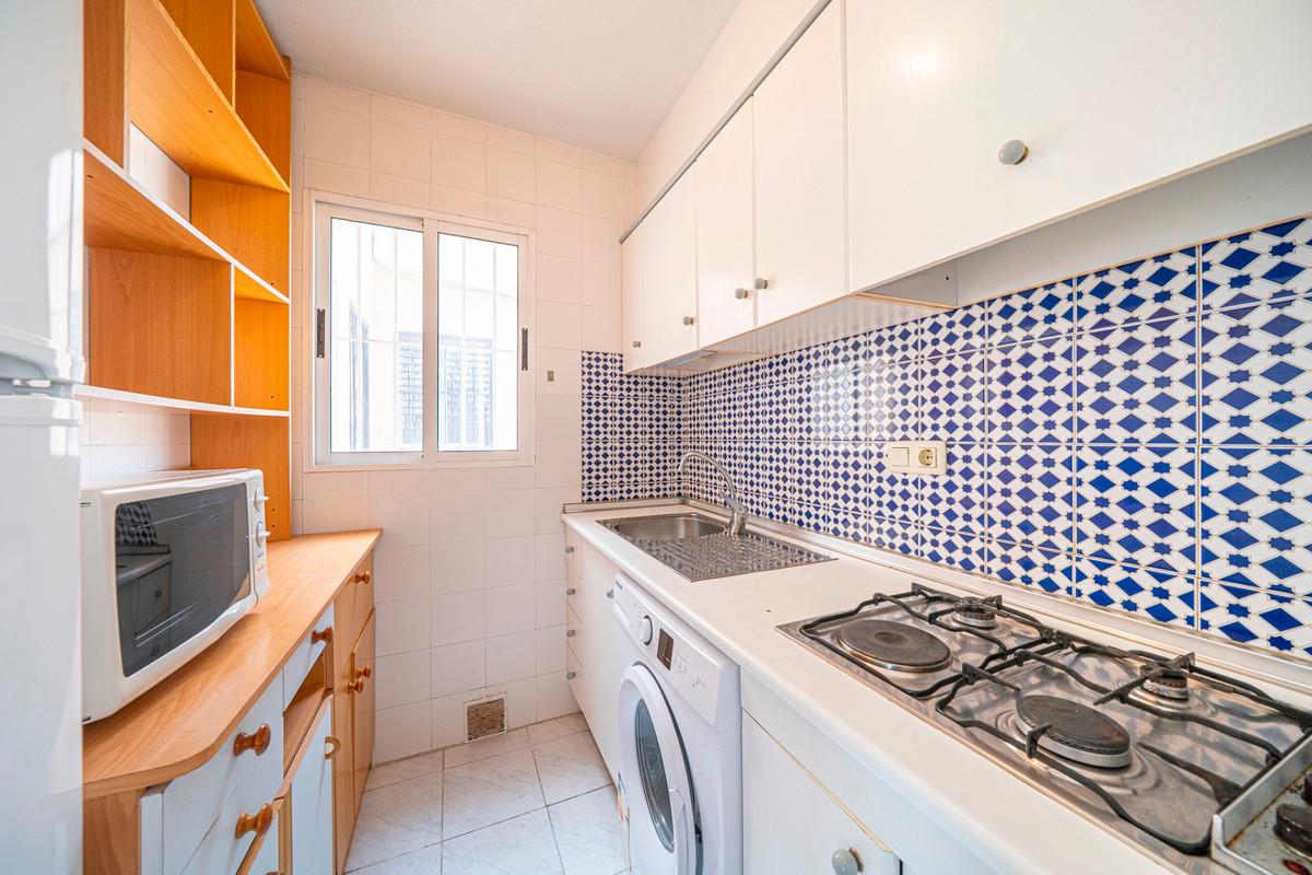 2 Bed Apartment for sale in Torrevieja Costa Blanca, Alicante, Spain