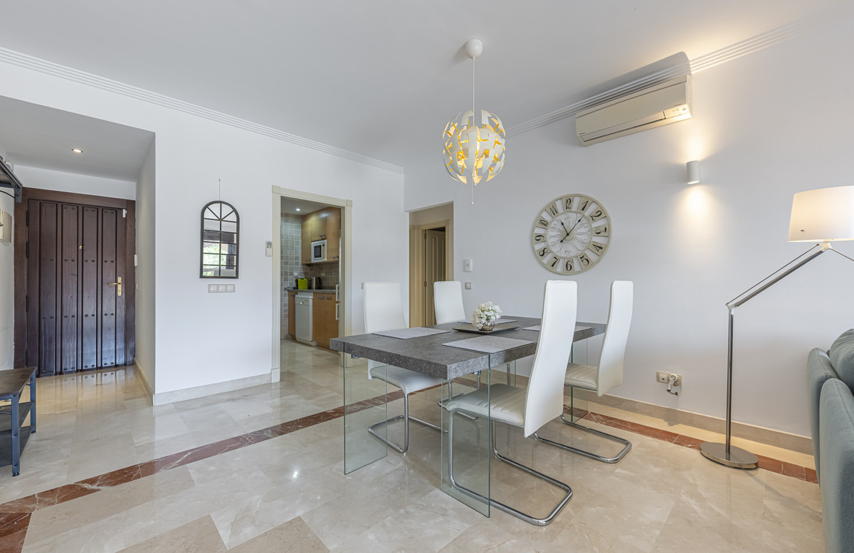 Se vende Apartamento Planta Baja de 2 dormitorios en Costa Del Sol, Málaga, España