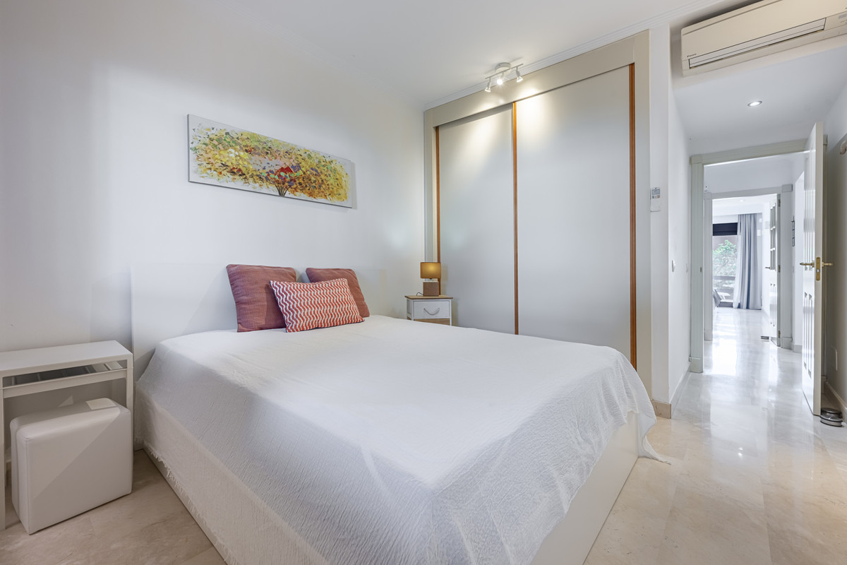 Se vende Apartamento Planta Baja de 2 dormitorios en Costa Del Sol, Málaga, España