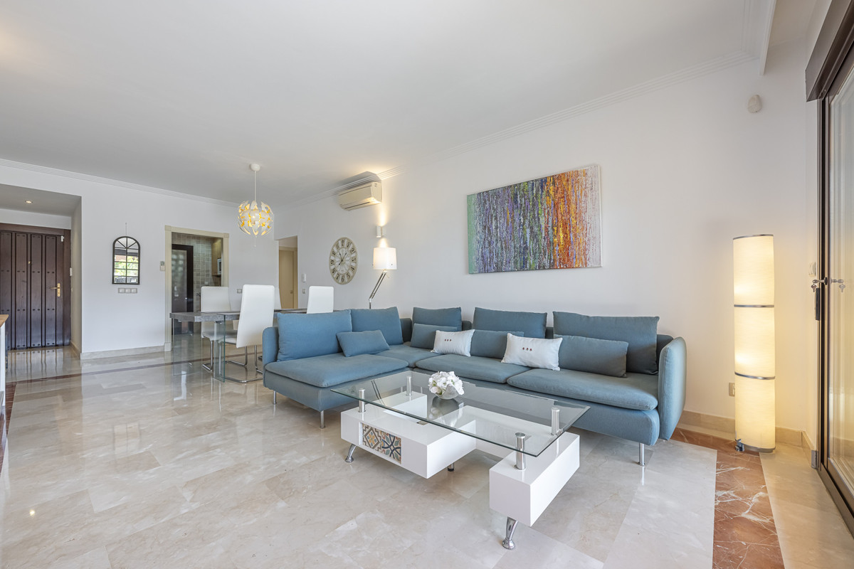 Se vende Apartamento Planta Baja de 2 dormitorios en Costa Del Sol, Málaga, España