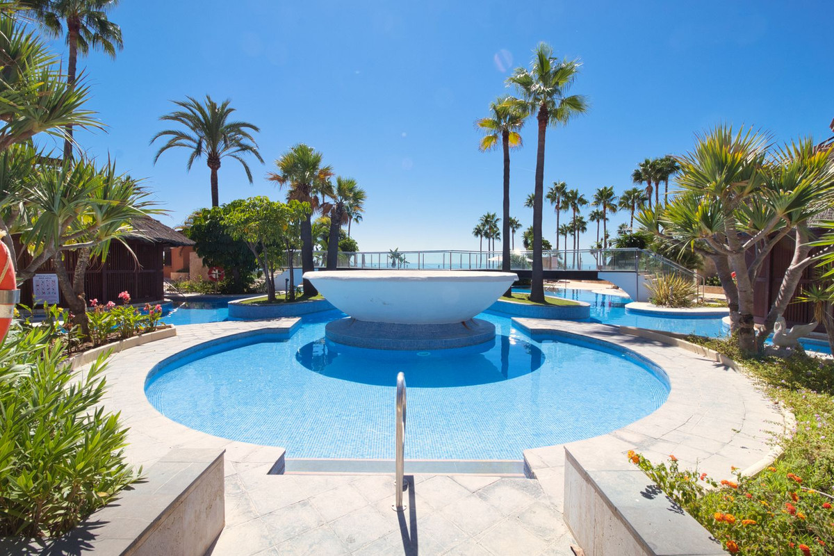 Se vende Apartamento Planta Baja de 2 dormitorios en Costa Del Sol, Málaga, España