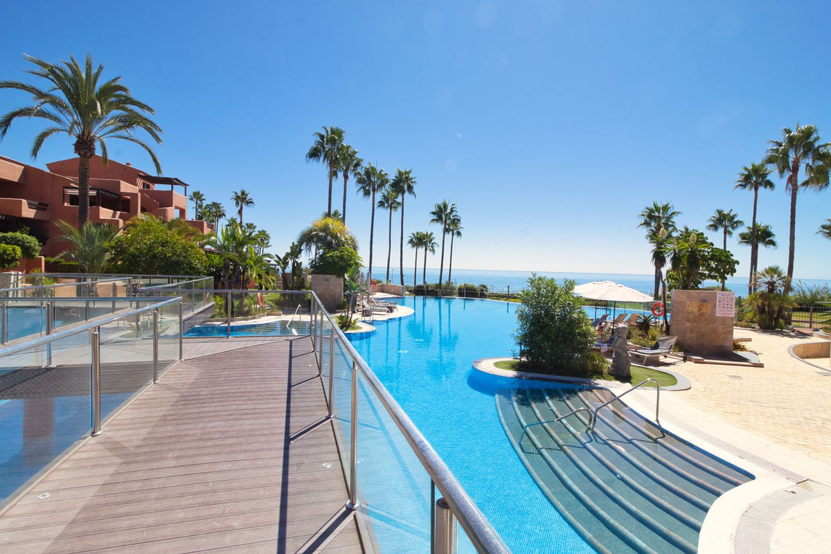 Se vende Apartamento Planta Baja de 2 dormitorios en Costa Del Sol, Málaga, España