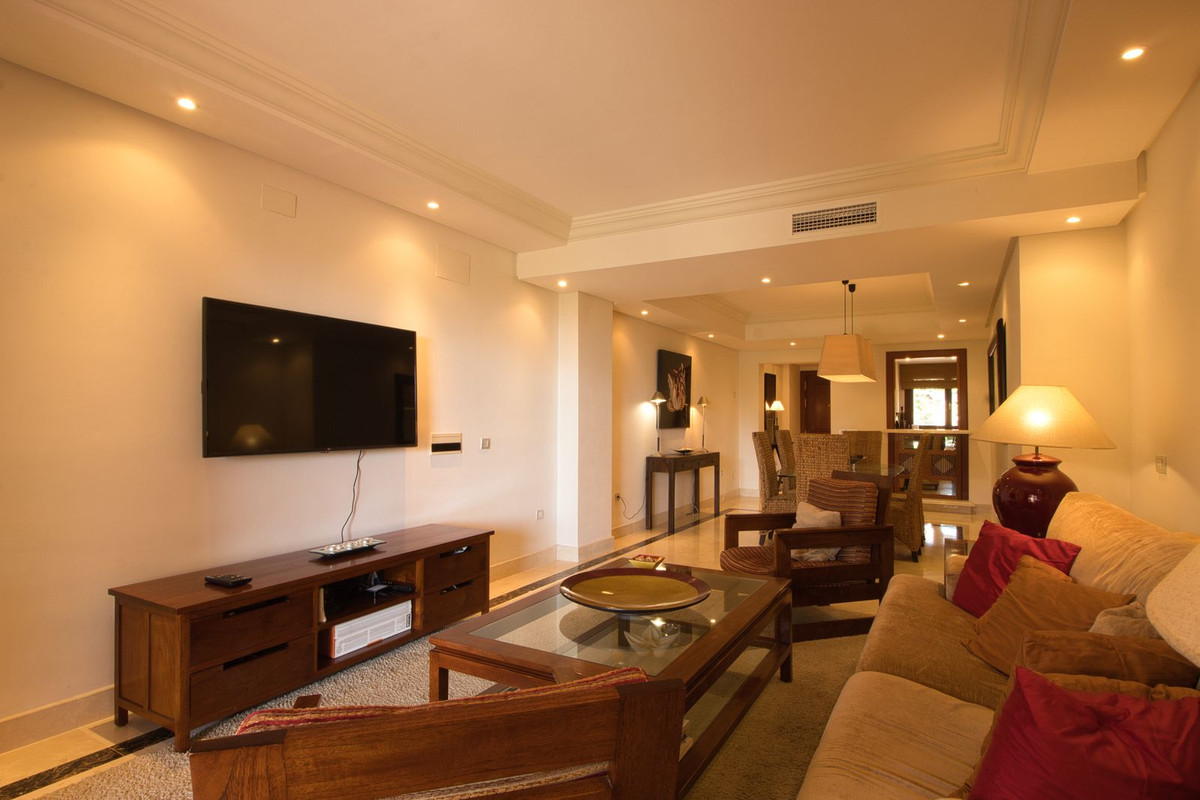 Se vende Apartamento Planta Baja de 2 dormitorios en Costa Del Sol, Málaga, España