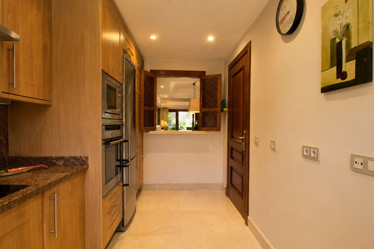 Se vende Apartamento Planta Baja de 2 dormitorios en Costa Del Sol, Málaga, España