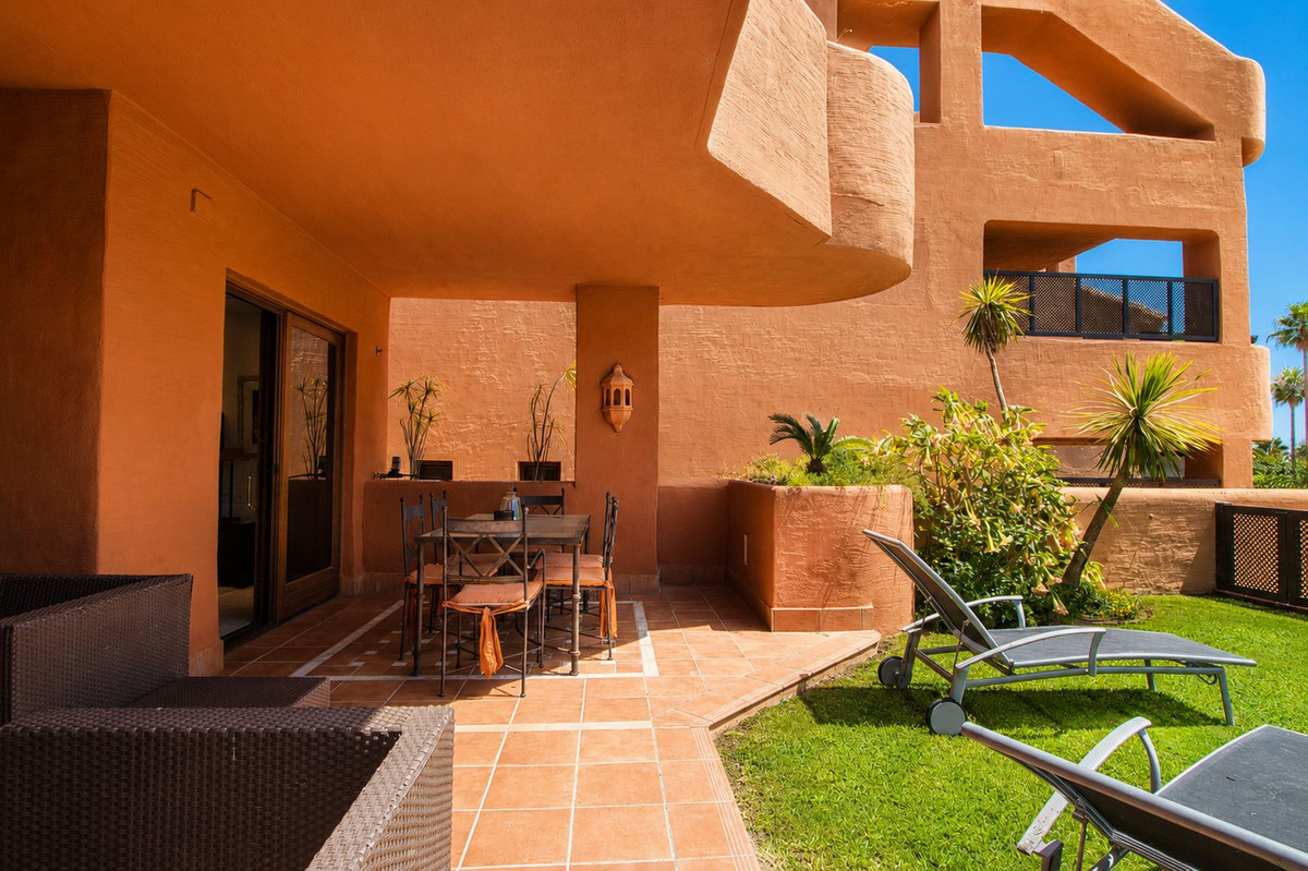 Se vende Apartamento Planta Baja de 2 dormitorios en Costa Del Sol, Málaga, España