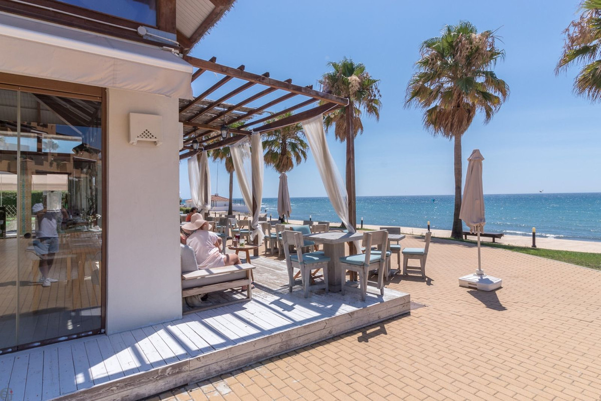 Se vende Apartamento Planta Baja de 2 dormitorios en Costa Del Sol, Málaga, España