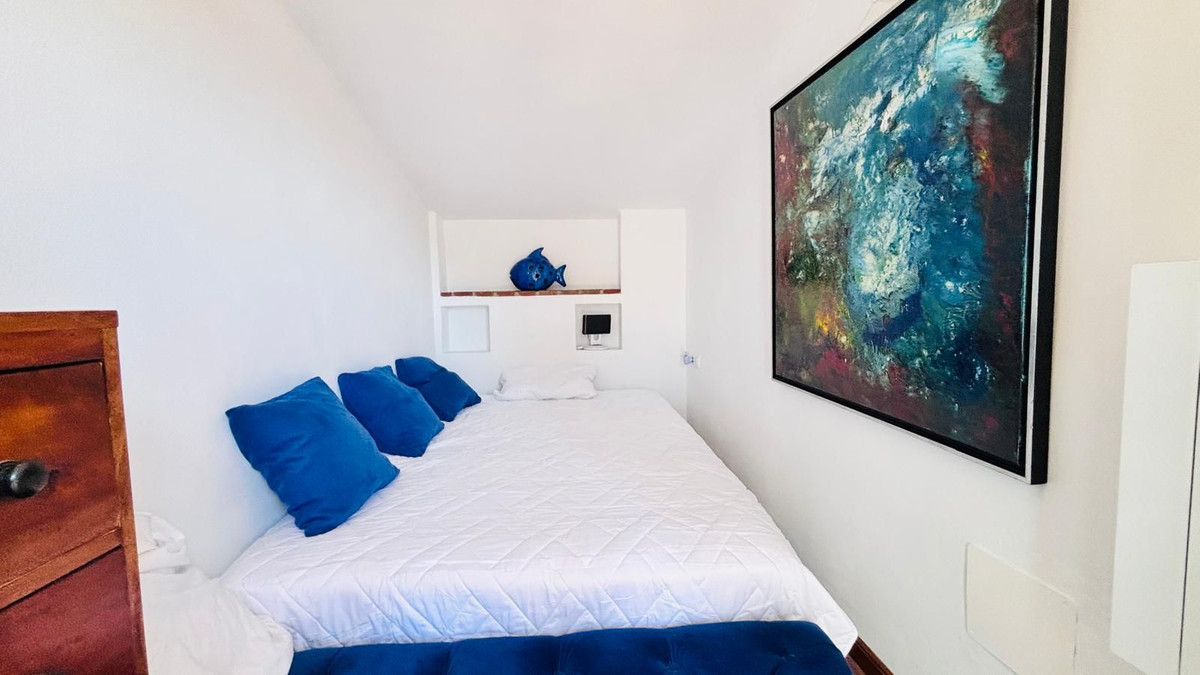 2 Bed Townhouse for sale in Gaucín Costa Del Sol, Málaga, Spain