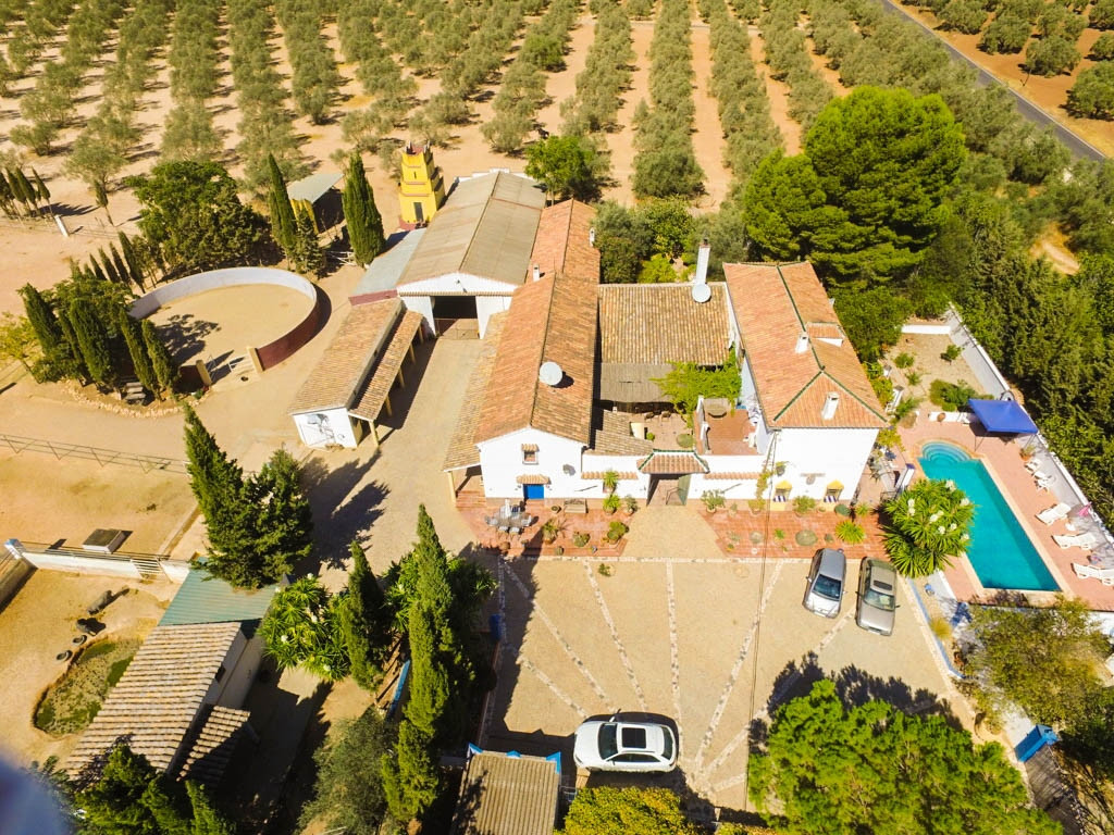 9 Bed Townhouse for sale in Antequera Costa Del Sol, Málaga, Spain