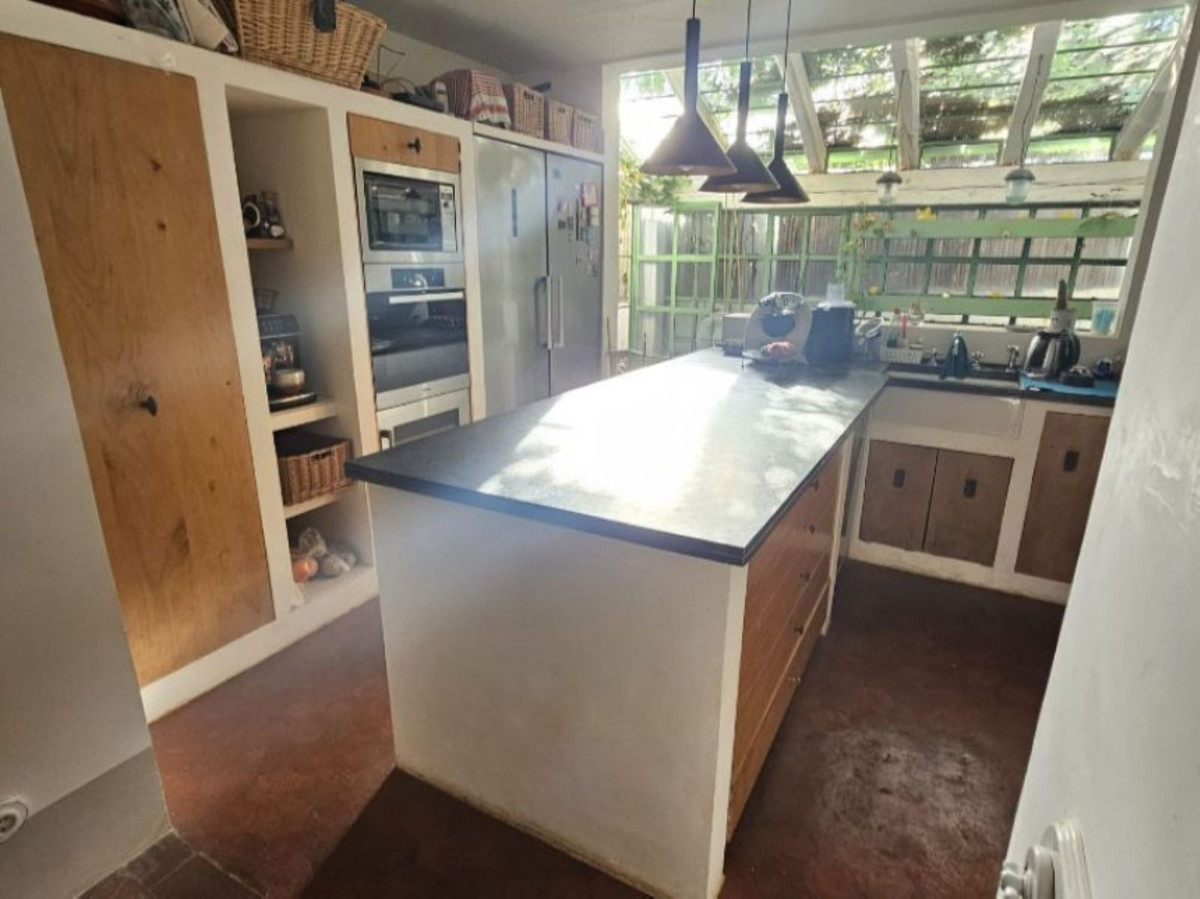Se vende Villa - Chalet de 4 dormitorios en Costa Del Sol, Málaga, España