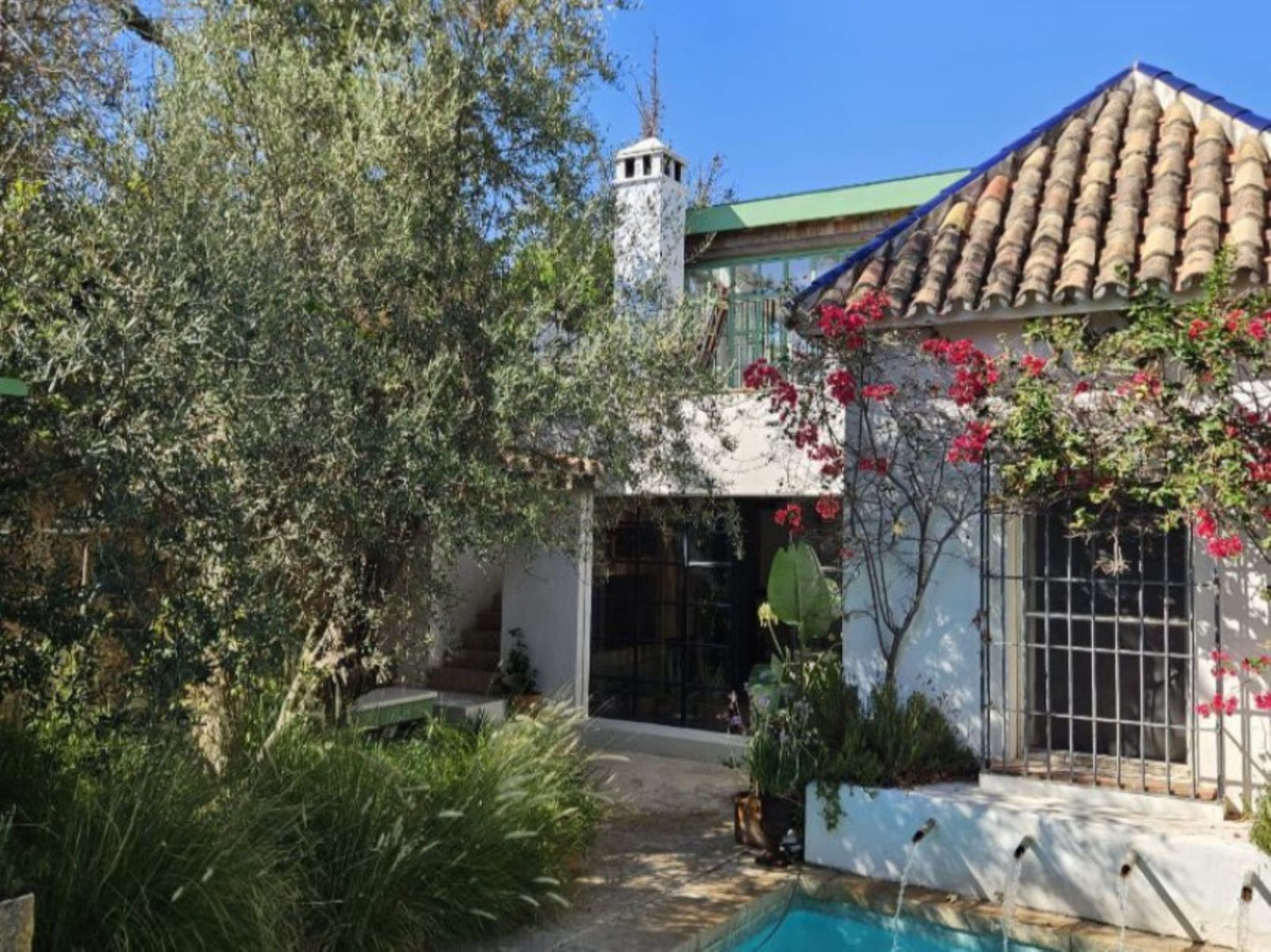 Se vende Villa - Chalet de 4 dormitorios en Costa Del Sol, Málaga, España