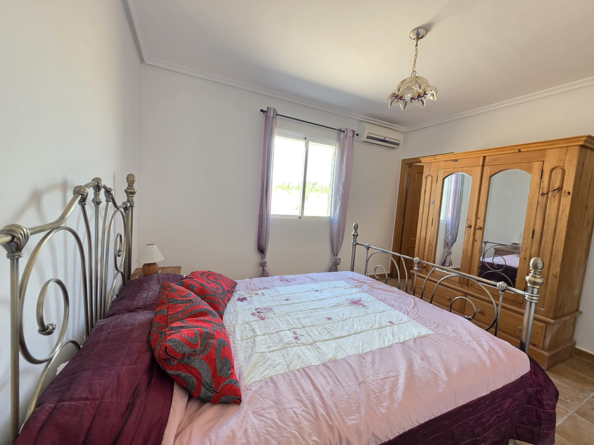 Se vende Villa - Chalet de 3 dormitorios en Costa Blanca, Alicante, España
