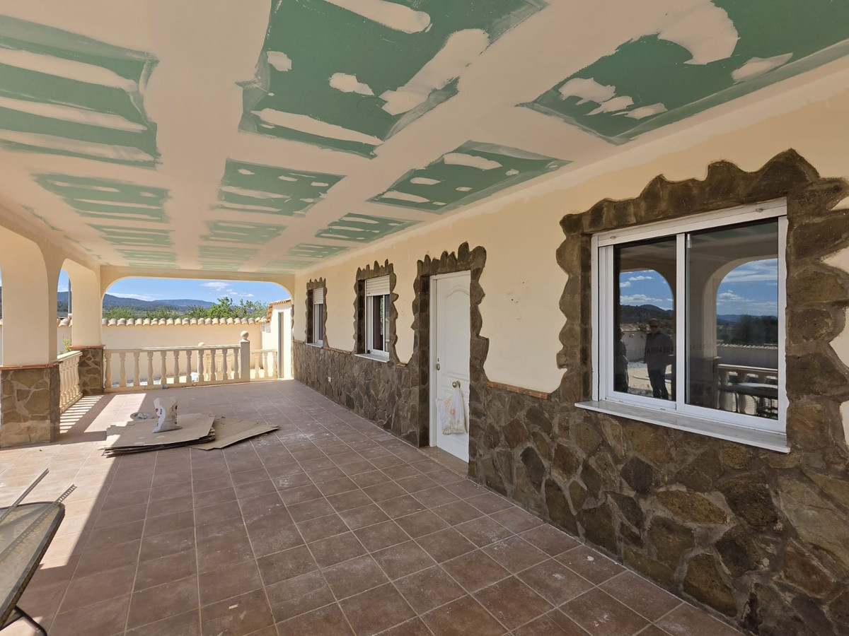 Se vende Villa - Chalet de 3 dormitorios en Costa Blanca, Alicante, España