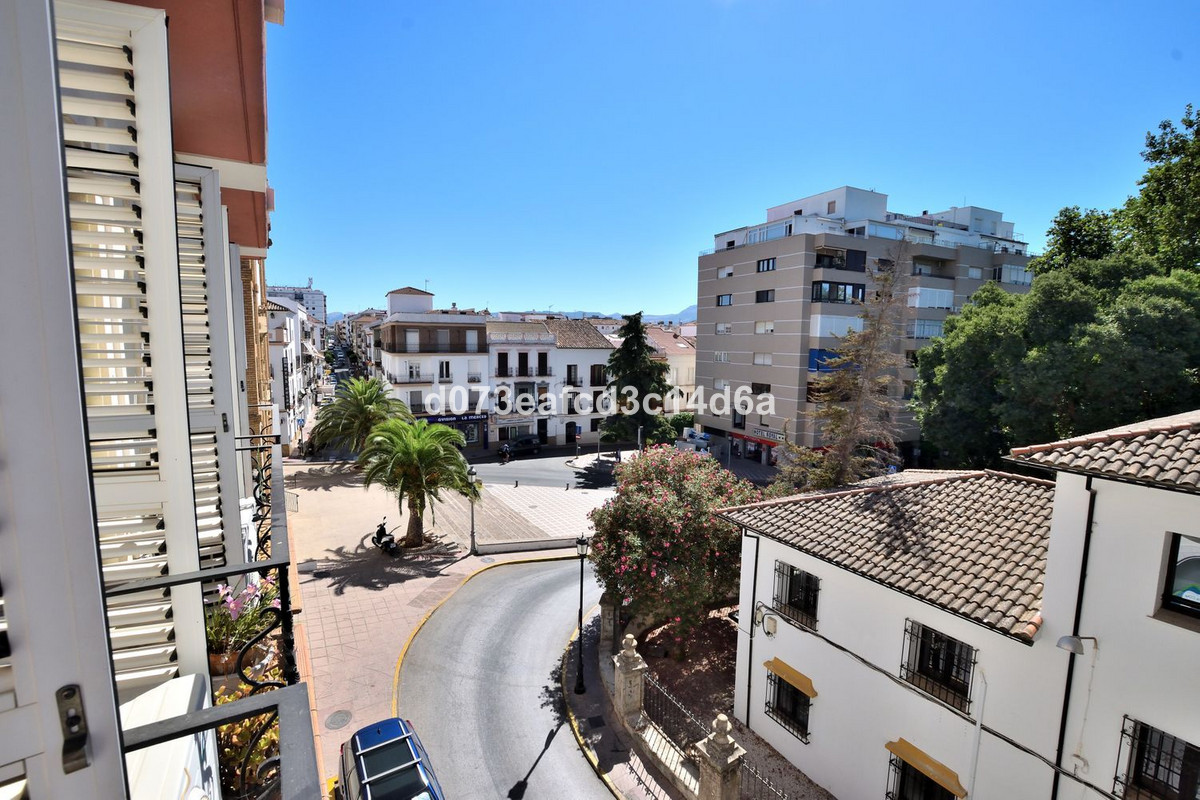3 Bed Apartment for sale in Ronda Costa Del Sol, Málaga, Spain